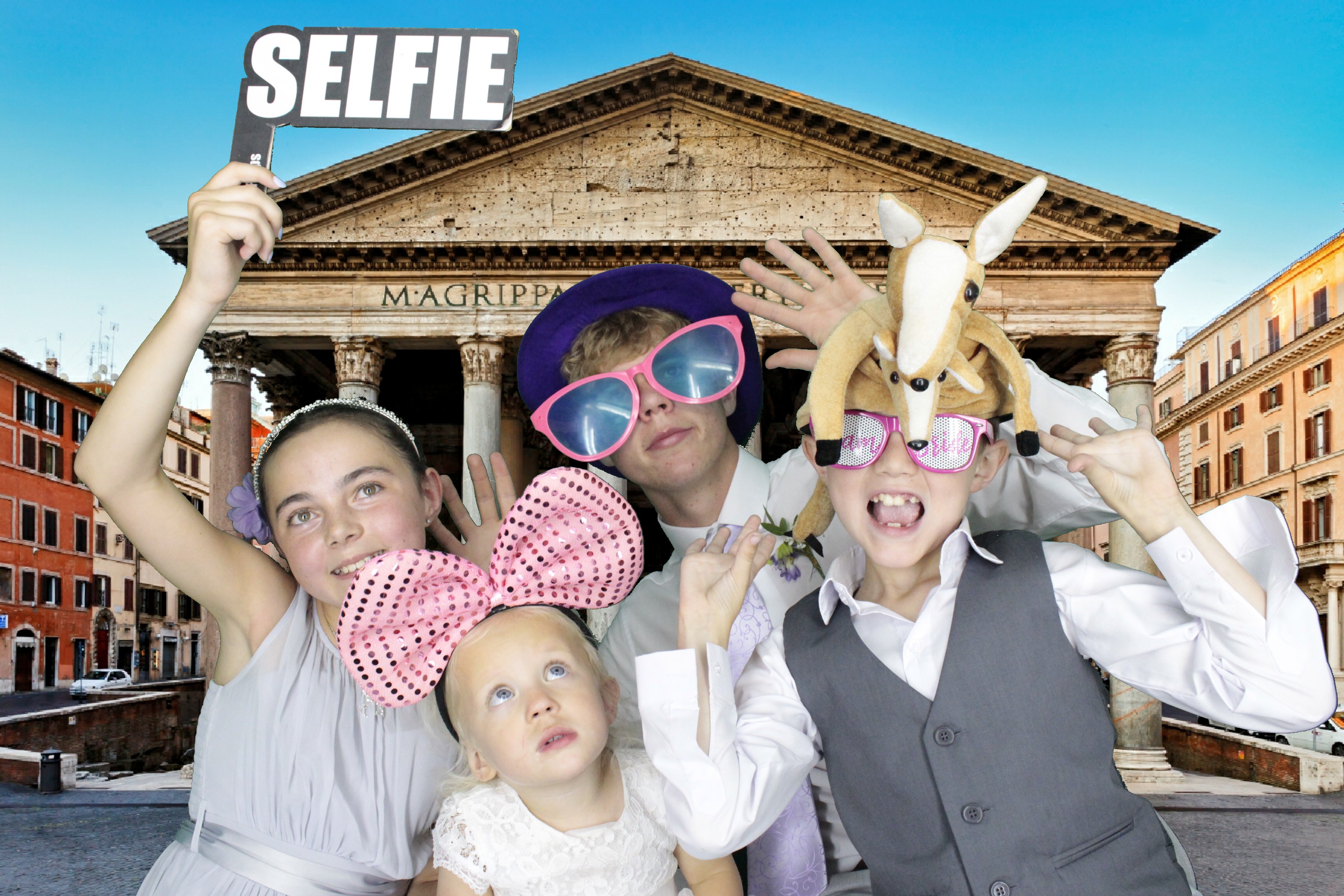Katie and Jons Wedding | View more photos from the event at gallery.myphotoboothexperience.co.uk/u/MyPhotoBoothExperienceLtd/Katie-and-Jons-Wedding